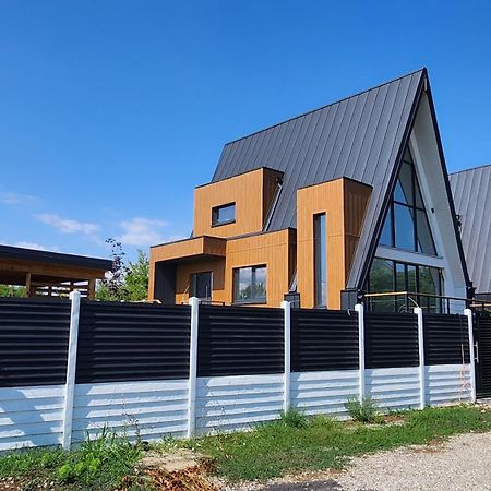 Villagrey Tunari Tunari  Exterior photo